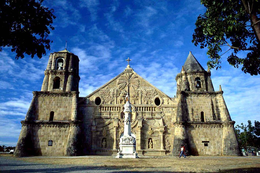 イロイロ 【公式】フィリピン政府観光省